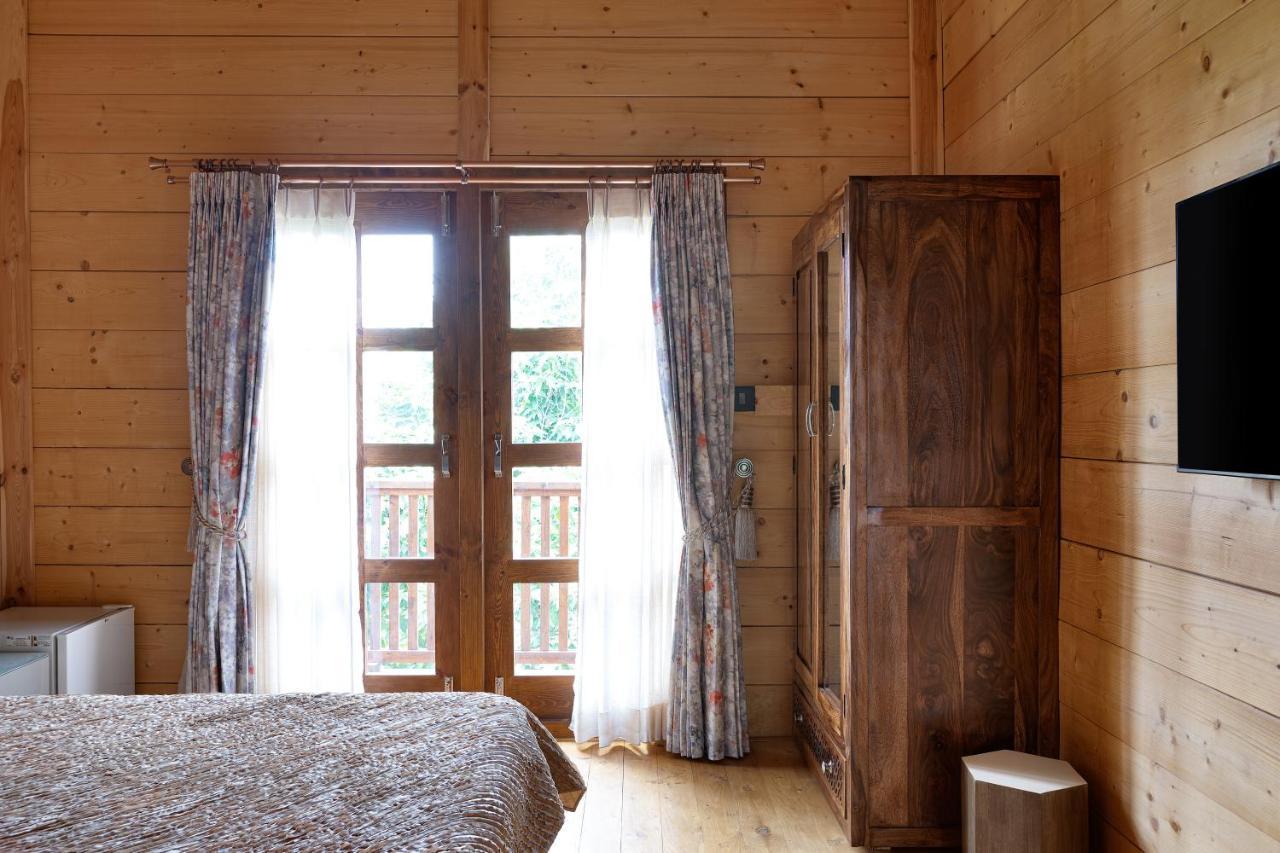 The Pine Loft Villa Bangalore Eksteriør bilde